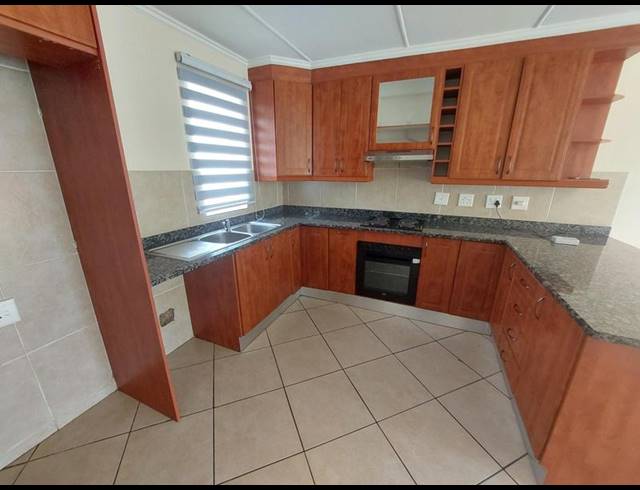 3 BEDROOM TOWNHOUSE FOR SALE IN RIVERSPRAY LIFESTYLE ESTATE